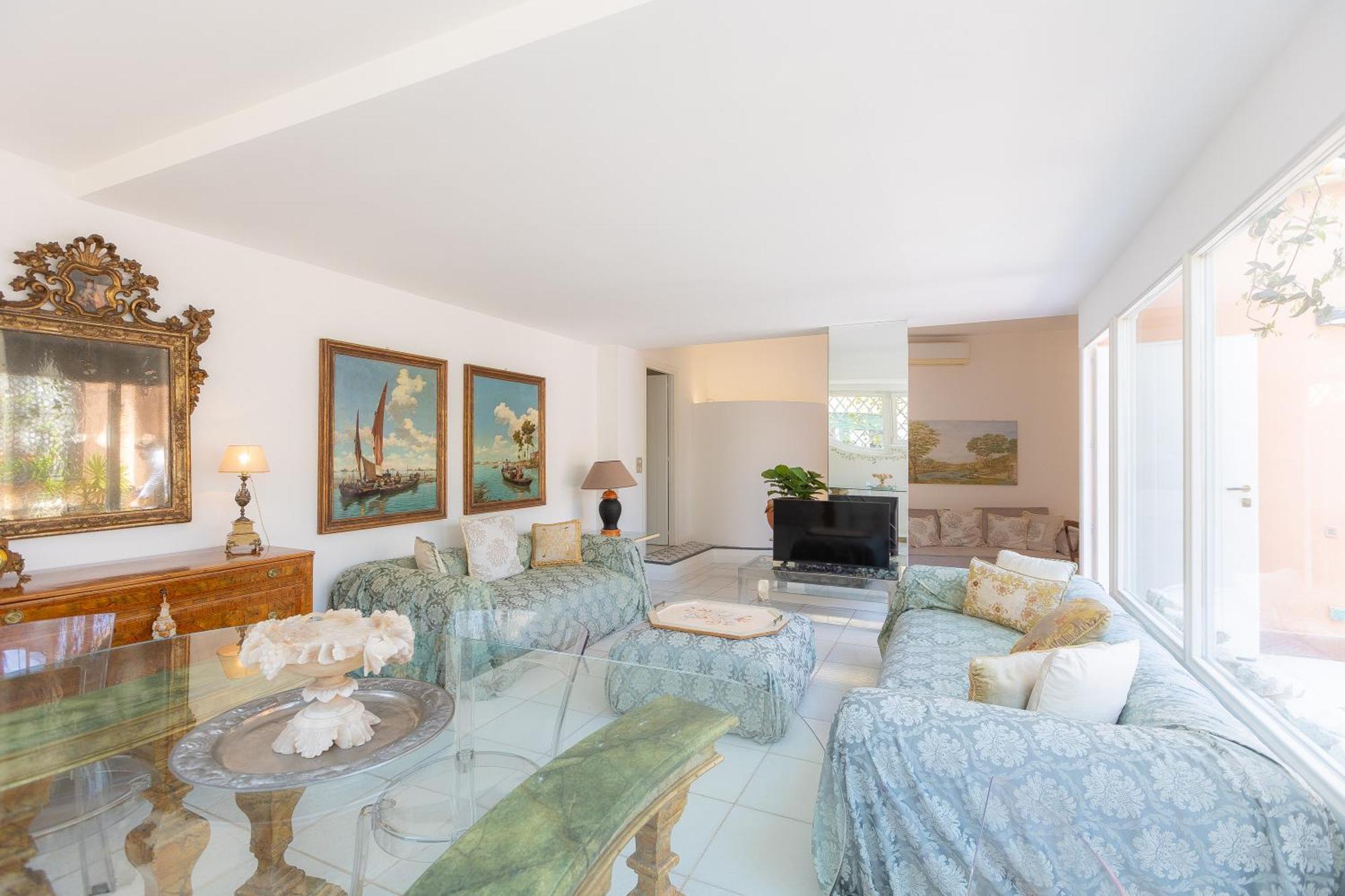 Apartment Tre Lune Penthouse By In Rom
